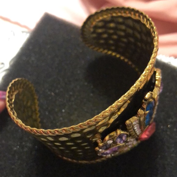 Sassy Jones crown cuff - Picture 4 of 4